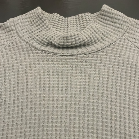 The North Face waffle knit mock neck top - Picture 6 of 9